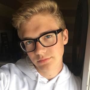 Meet your Posher, Dane